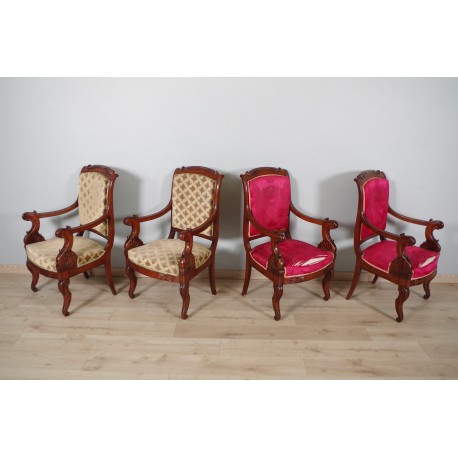 Четыре кресла с маркой Veuve Grange et Bétout