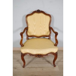 Кресло эпохи Людовика XV с клеймом Nogaret