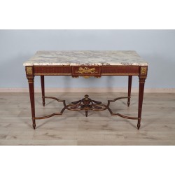 Центральный столик в стиле Людовика XVI