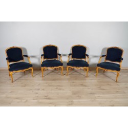 Четыре кресла в стиле Людовика XV для королевских особ