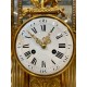 часы в стиле Людовика XVI из позолоченной бронзы