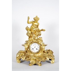 Часы из позолоченной бронзы "Наполеон III