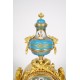Позолоченная бронза и фарфоровые часы в стиле Людовика XVI и Севра